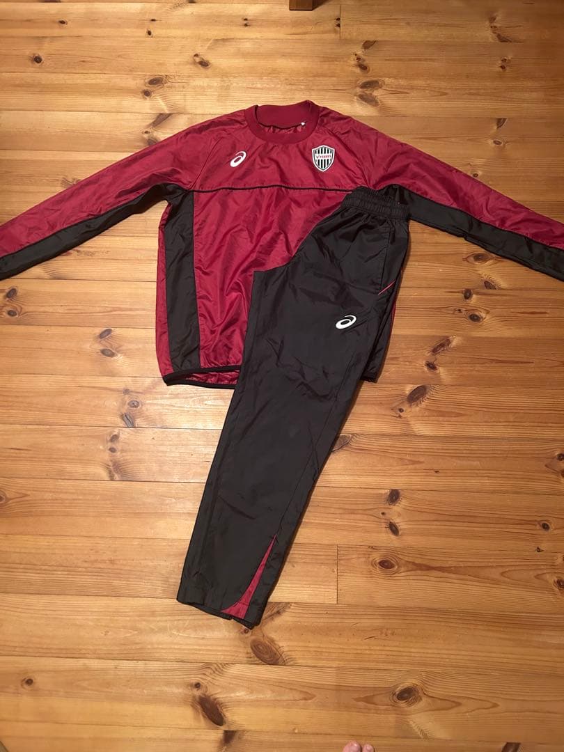 ヴィッセル神戸ユース支給品ASICS ピステ　セットアップ