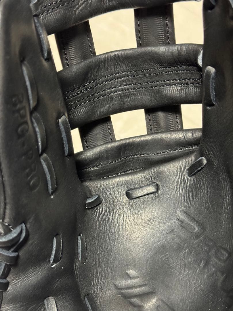 ゼット　硬式内野手用グローブ　今宮モデル