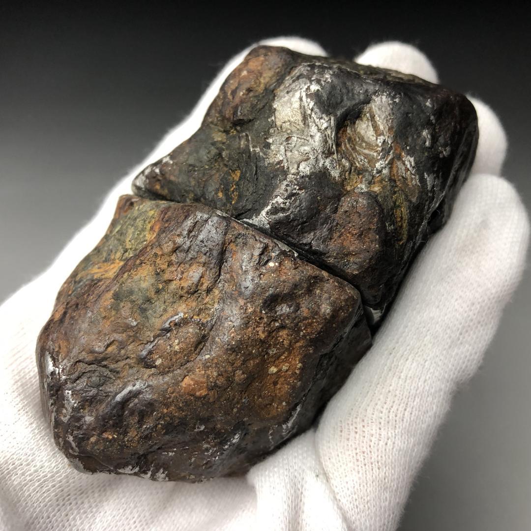 メ*8様 アルタイ隕石　 丸ごとカット鉄隕石　外皮付き隕石　原石　重さ約463ｇ
