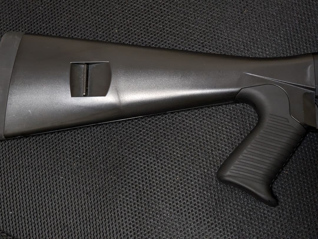 東京マルイ　ベネリM3スーパー90エアコキ+ショル型マガジン5つ