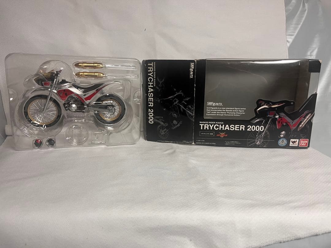 真骨彫仮面ライダークウガセット