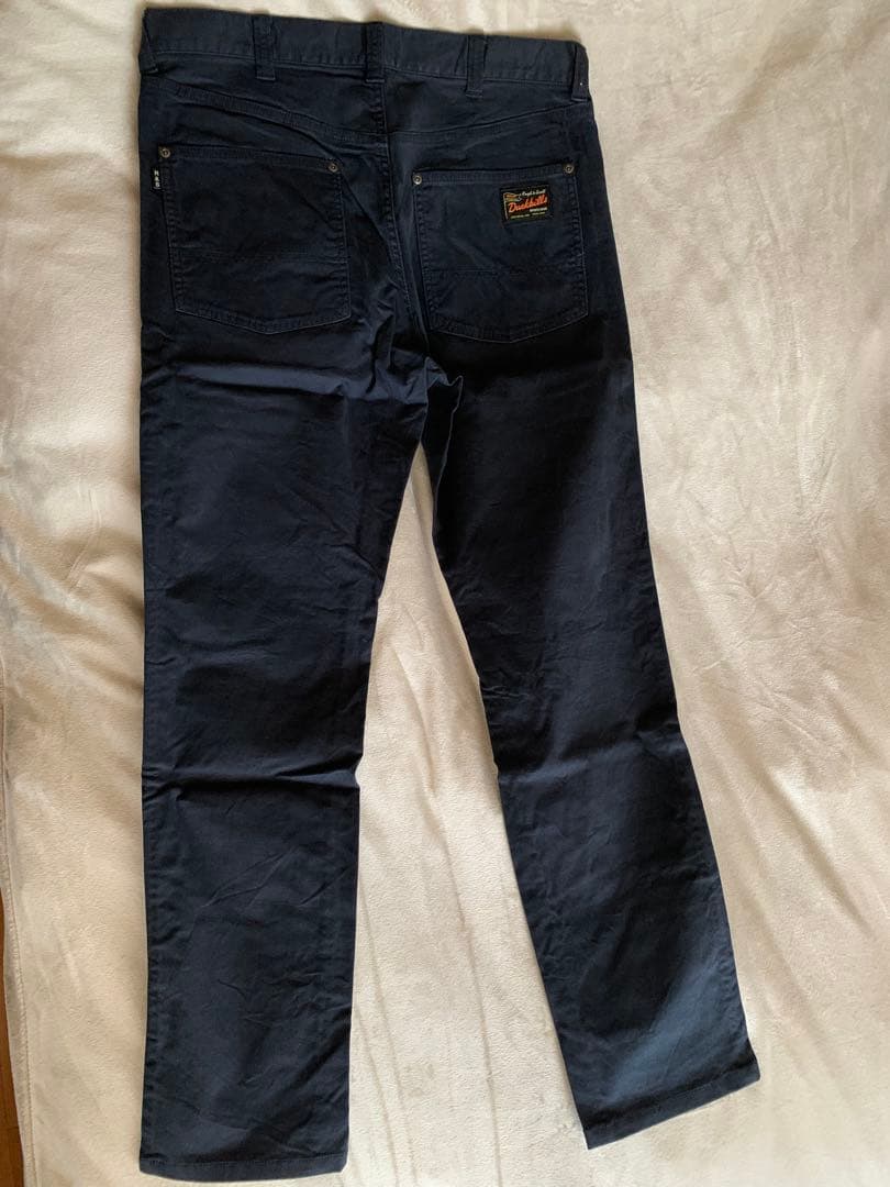 ROUGH & SWELL ジョガーパンツとパンツ