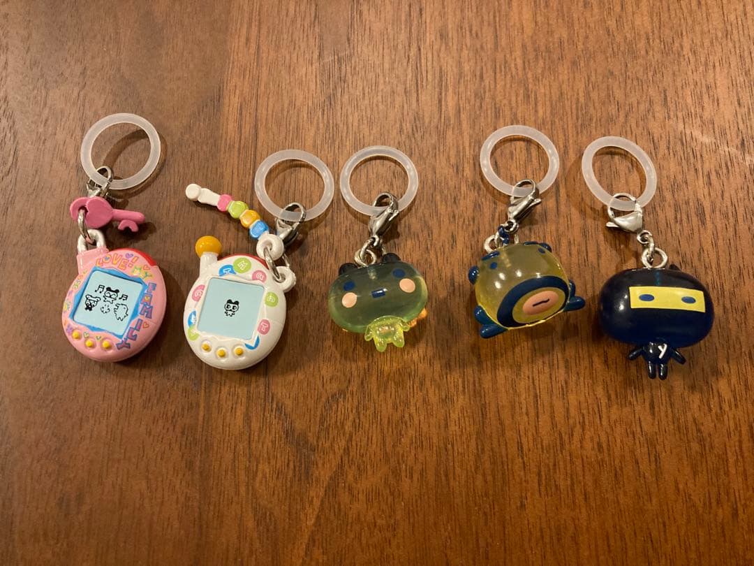 たまごっち　チャーム　めじるしアクセサリー