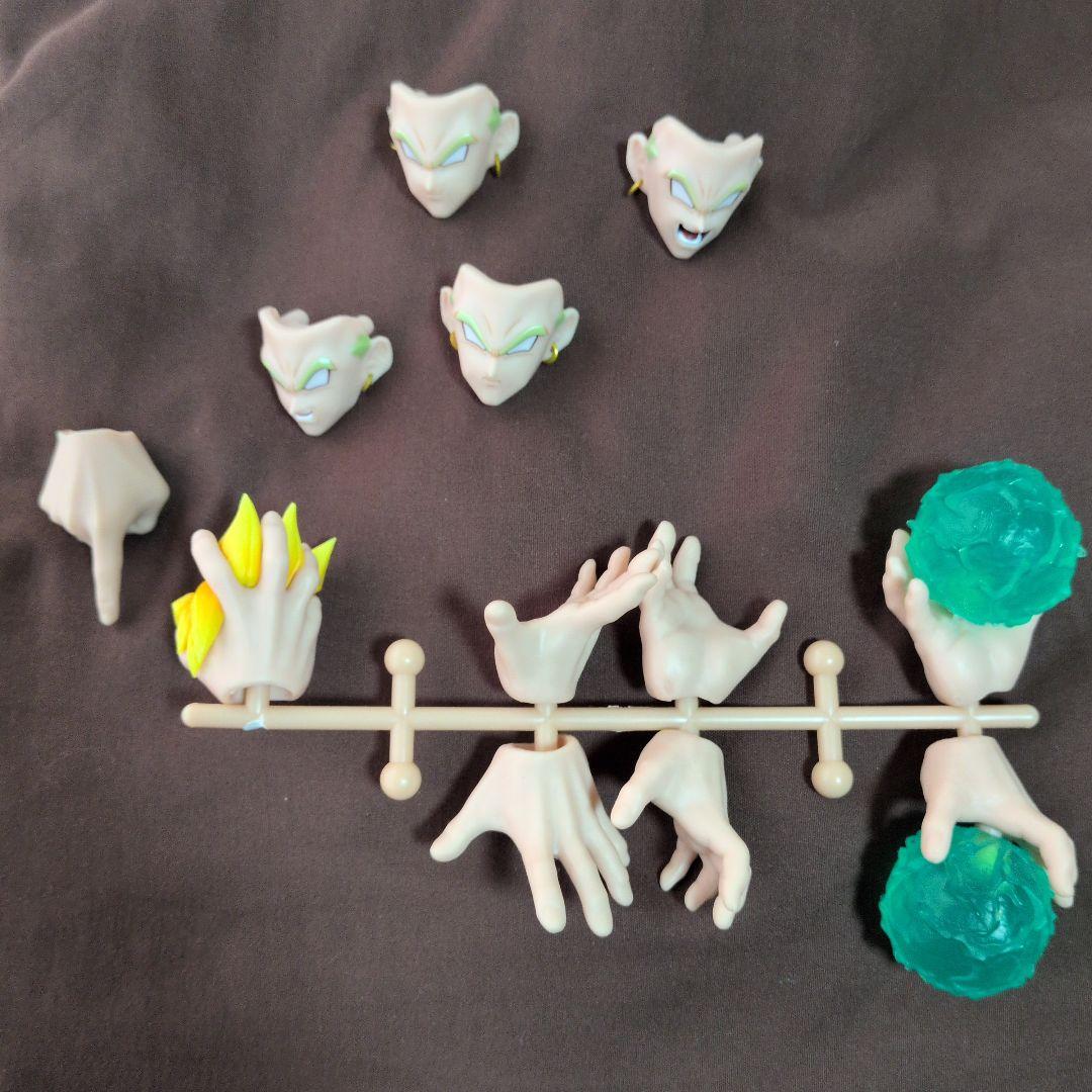 ブロリー ぽい人　フィギュア　フィギュアーツ　ドラゴンボール