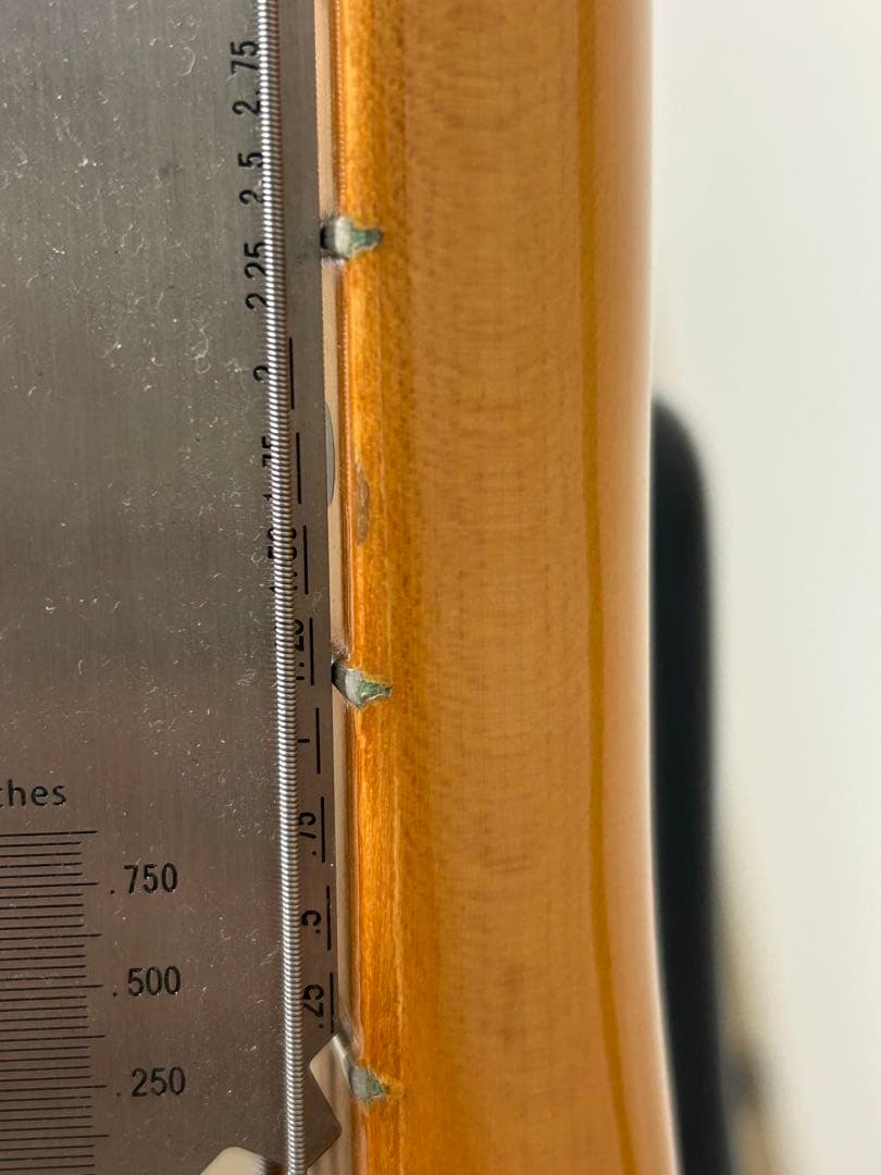 ベース FERNANDES PRECISION BASS LIMITED EDITION