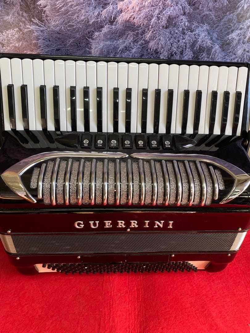 GHERRNI 41鍵軽量9.5k赤蛇腹即演奏可同じ型でも黒スイッチ優れたリ-ド