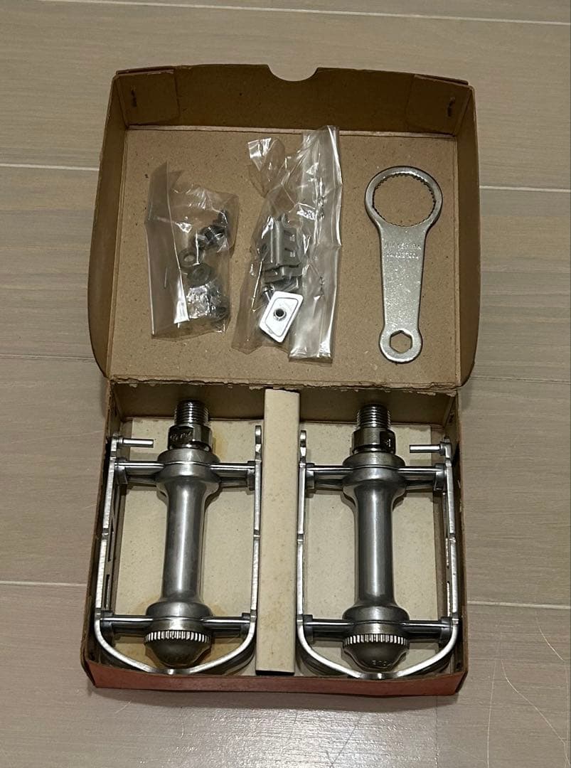 MIKASHIMA UNIQUE ROAD PEDAL 三ヶ島　ユニークロード