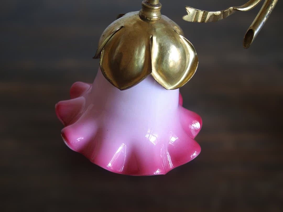 花束のデザイン ピンクのガラスシェード ウォールライト 照明/K313