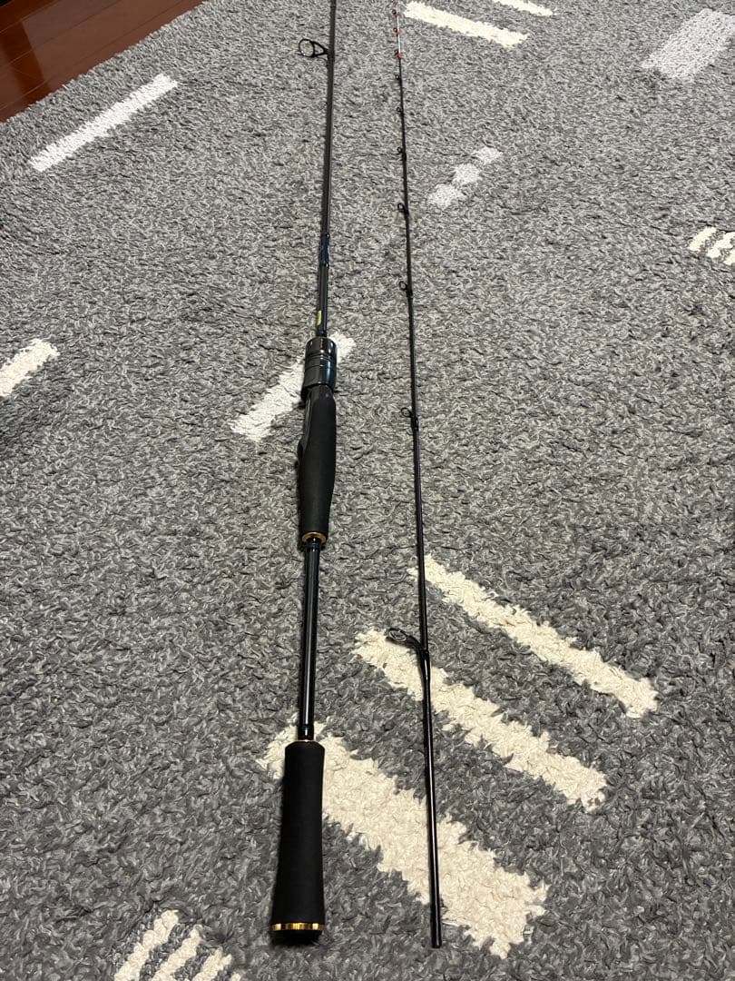 超美品！ダイワ エメラルダス EX BOAT 511LS-SMT ボート 保証書