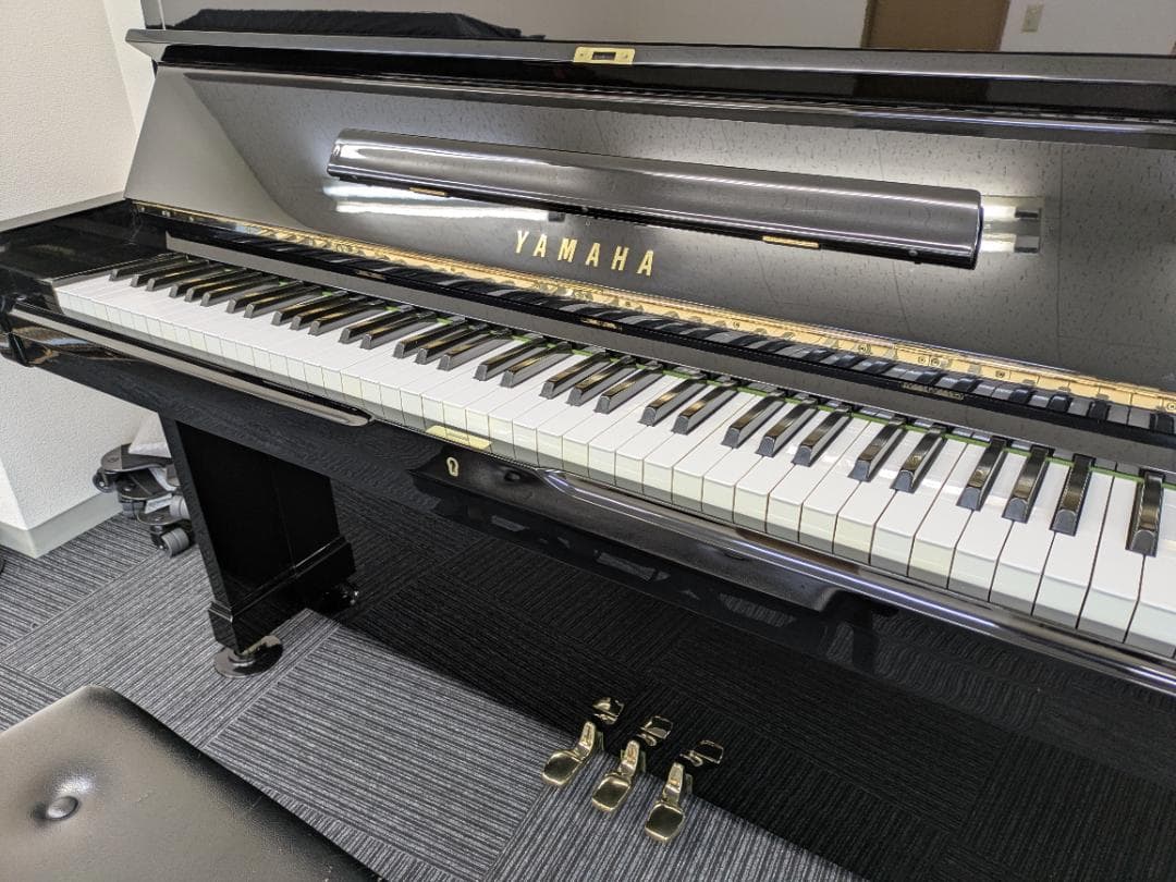 ヤマハ アップライトピアノ U2H 208 弱音機能付