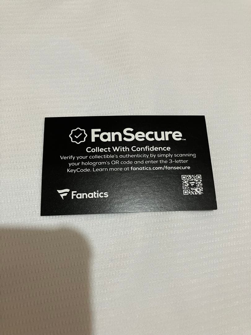 【早いもの勝ち！】ベルトレイ 直筆サイン入りユニフォーム ホログラム付き