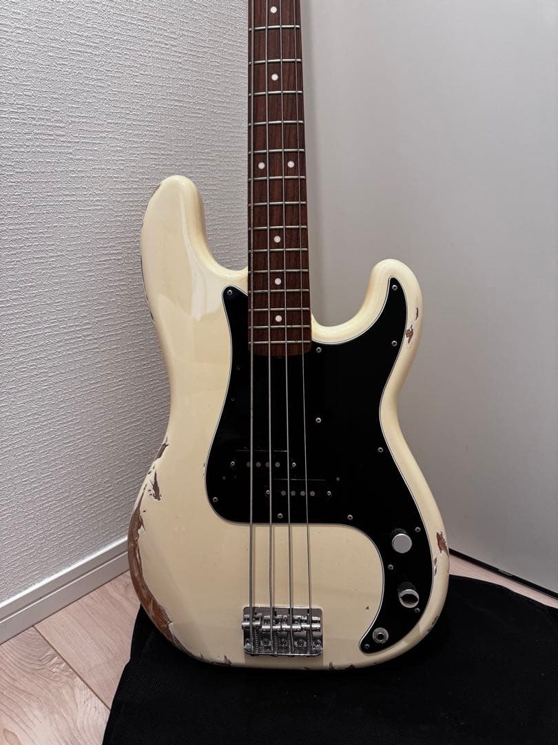 FENDER JAPAN PB70 US 白 White