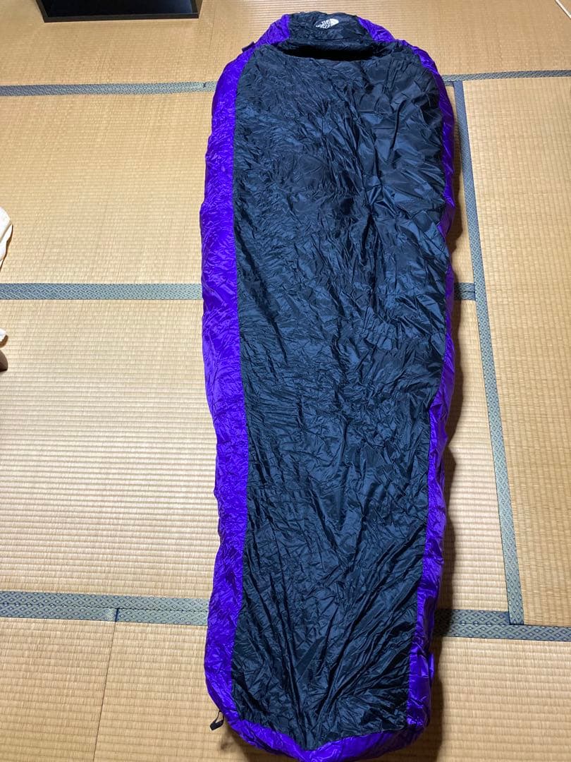 THE NORTH FACE 寝袋 黒/紫　極寒地可能　スリーピングバッグ