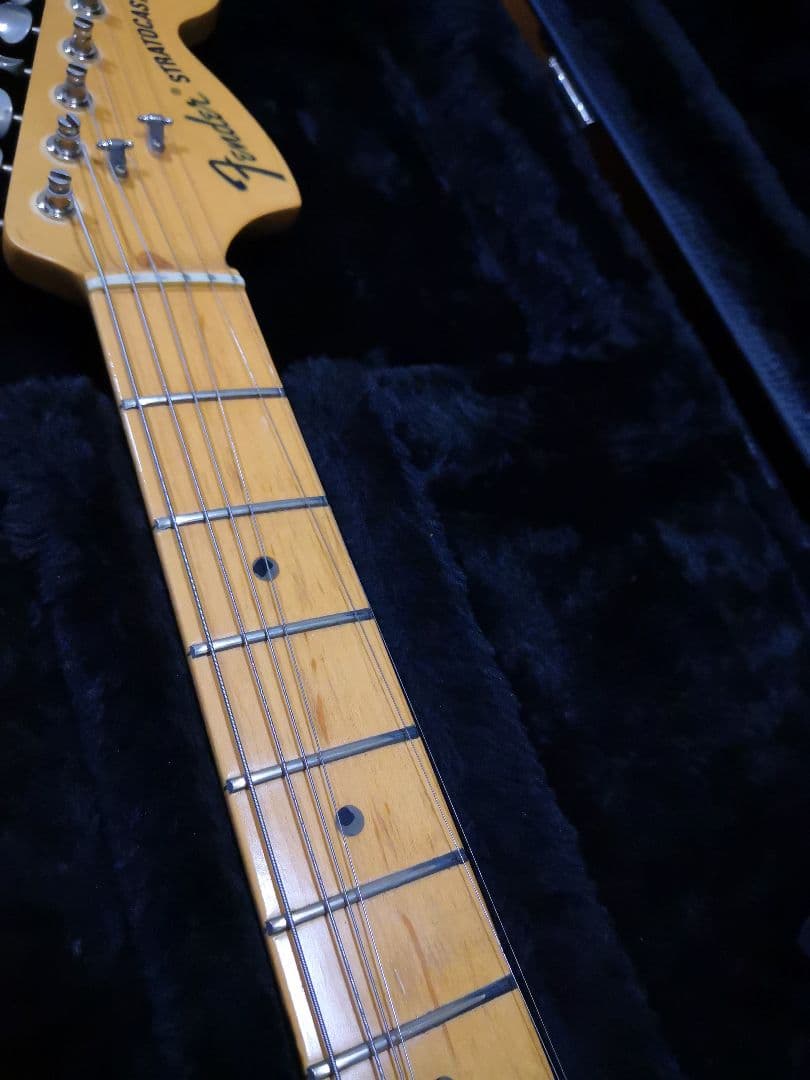 FENDER HIGHWAY ONE ソフトケース付きます。
