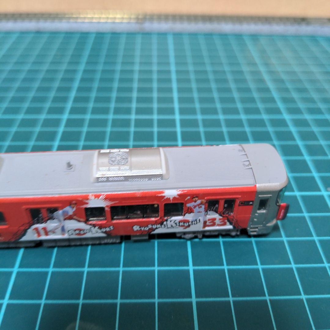 カープ応援仕様列車2両