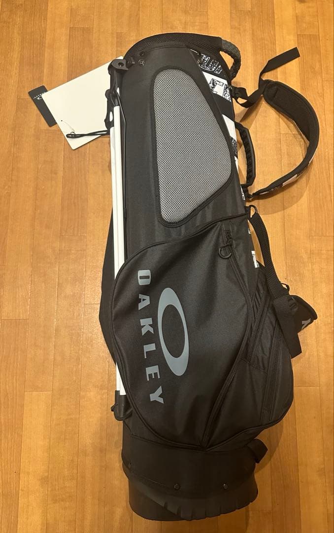 oakley オークリー　スタンド式キャディバッグ