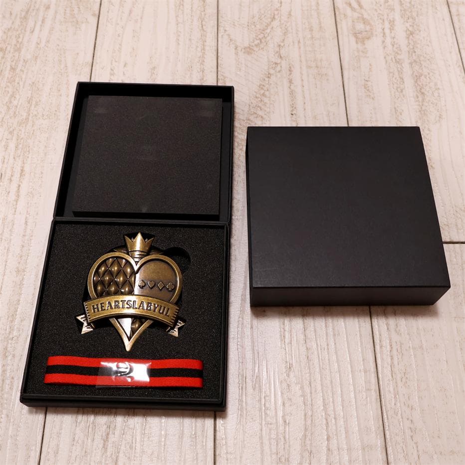 公式　アニプレックス　ツイステ　ハーツラビュル寮　腕章　寮章