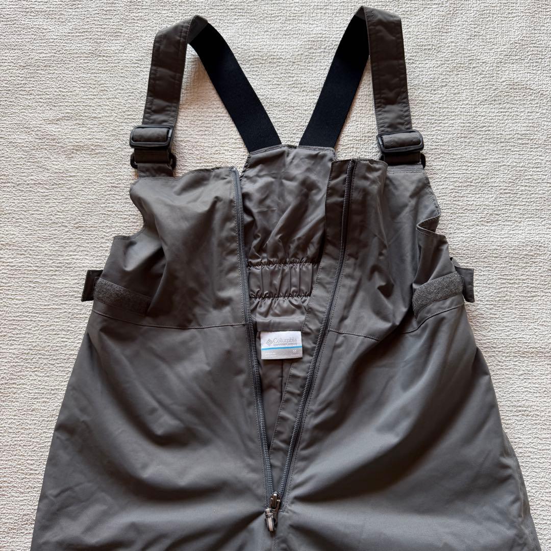 極美品✨コロンビア　キッズスキーウェア　上下/中綿3点セット10-12M 140