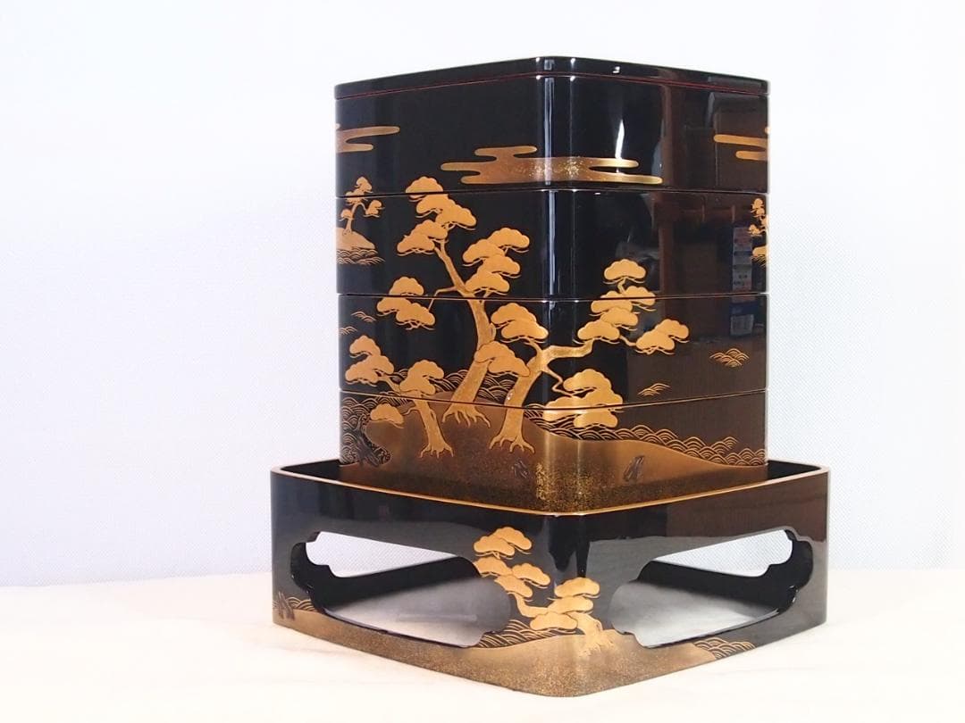 【高級・良品】輪島塗 五島屋謹製 光甫作 松島蒔絵 四段重箱 台付き 山水蒔絵