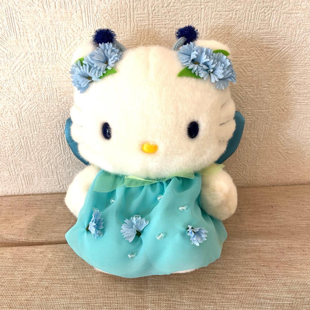 新品未使用タグ付き‼️妖精シリーズハローキティ 花飾り付きぬいぐるみ