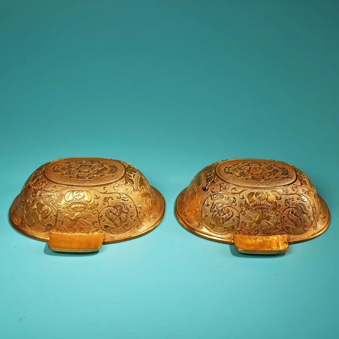 中国古美術・旧蔵鎏金の碗一対・純銅细密彫・純手作り・高浮彫・置物・食器・茶道具