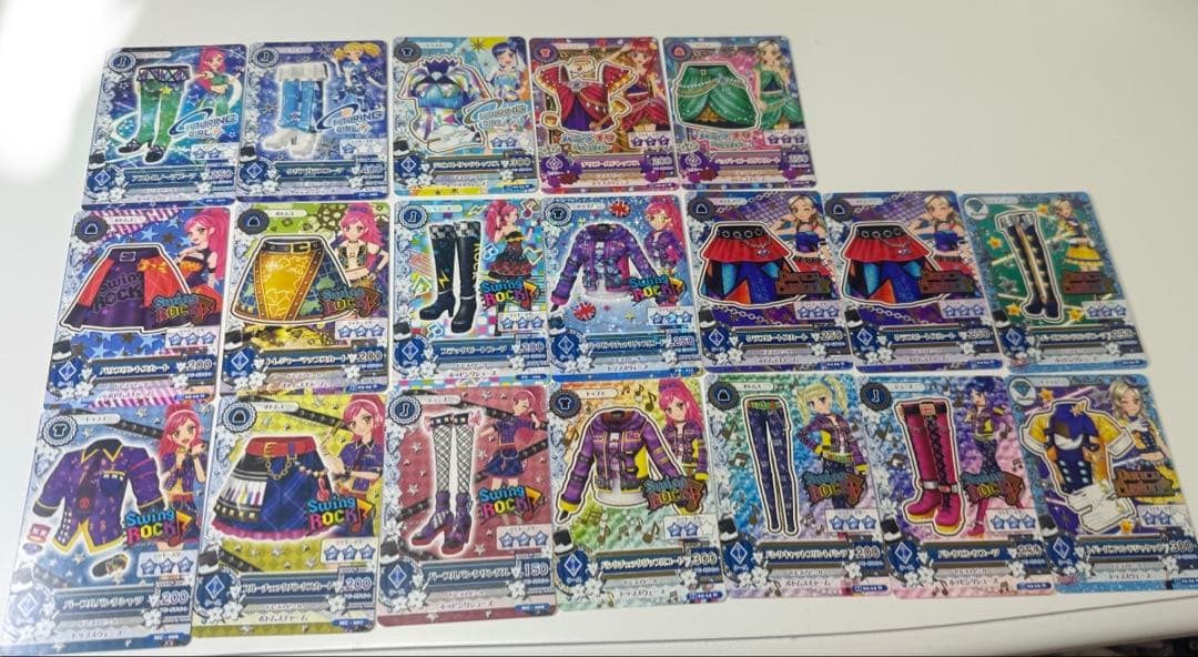 アイカツカード200枚以上まとめ売り