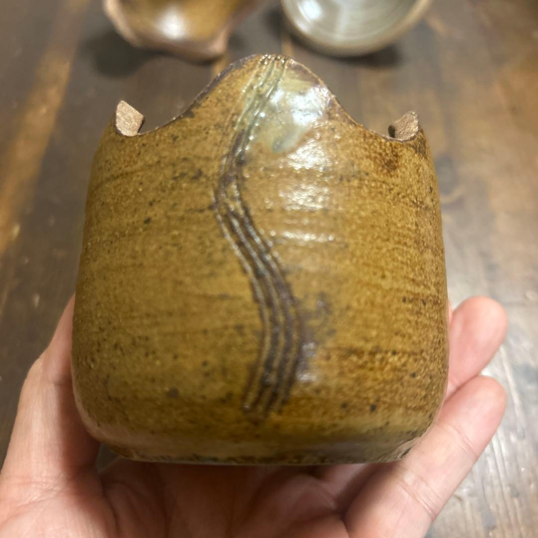 作家　陶芸作家　工芸品　蓋物　茶道具　シュガーポット　小物入れ