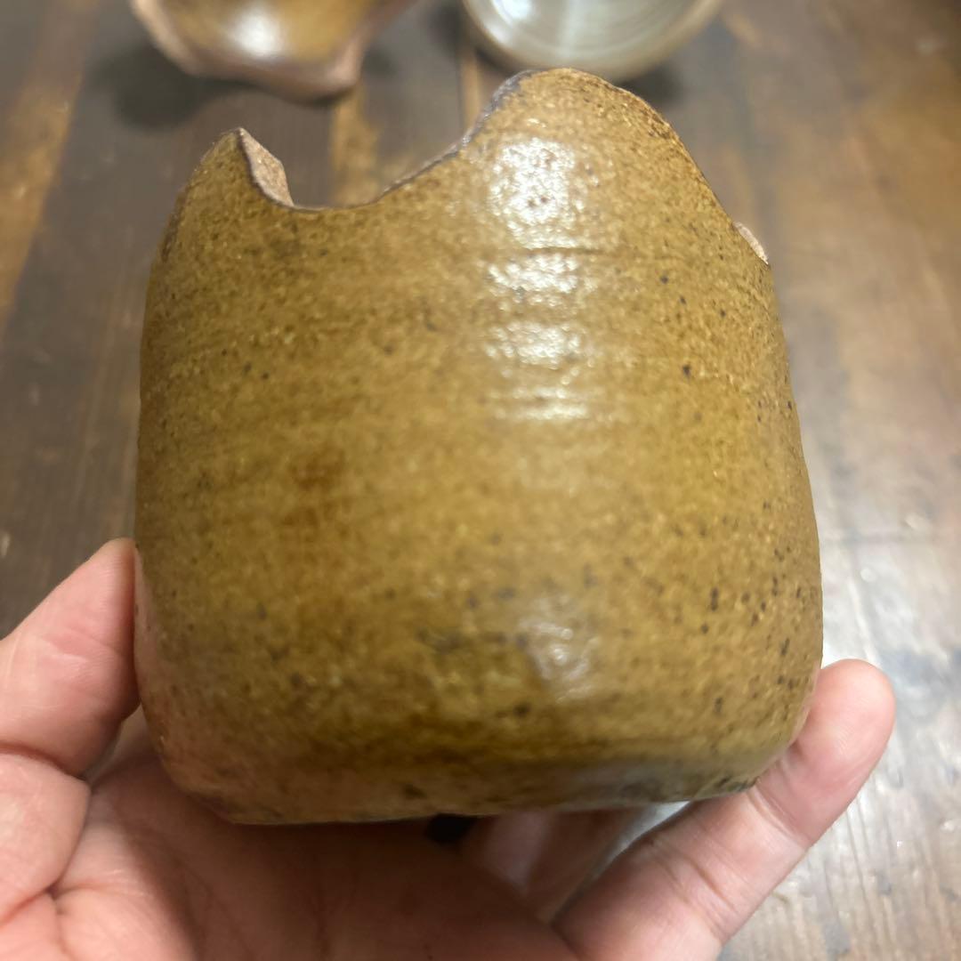 作家　陶芸作家　工芸品　蓋物　茶道具　シュガーポット　小物入れ