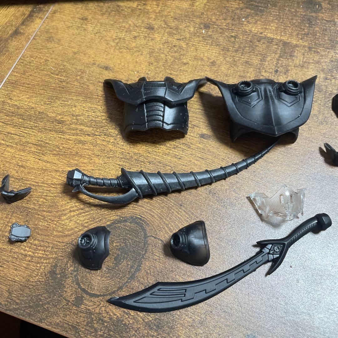 「ラスト」ギーツ龍騎&バッファ王蛇　ガレージキットセット