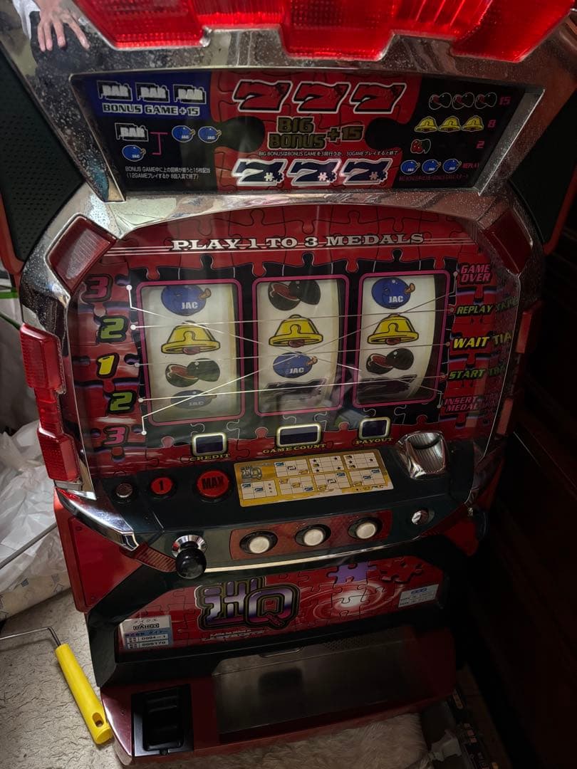 HEIWA スロットマシン 2台セット 主役は銭形・迷クエ