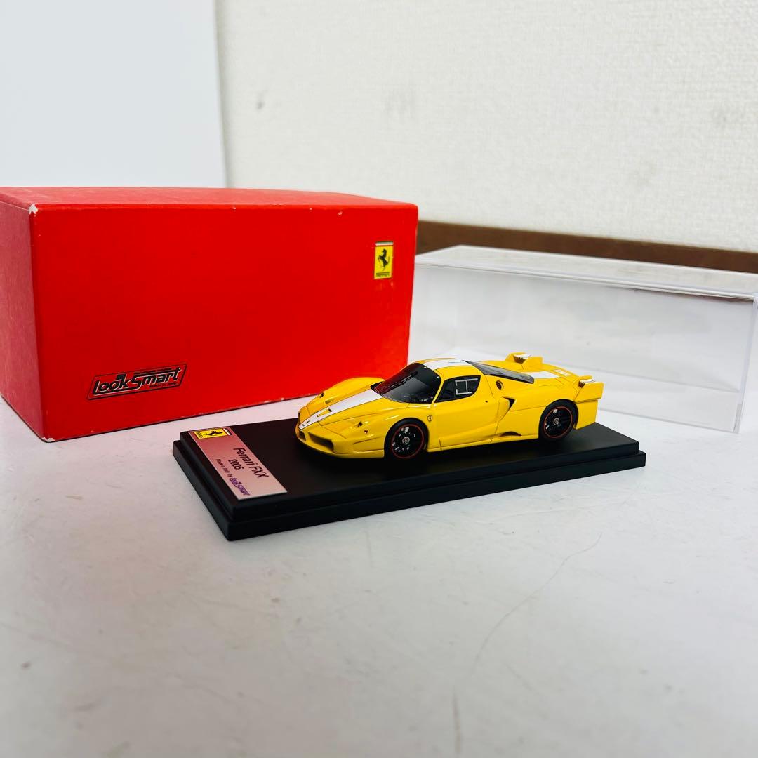 良品　イタリア製　1/43 フェラーリ　FXX エンッオ　ルックスマート