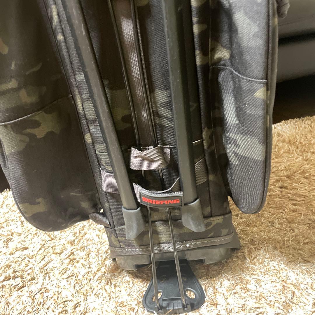 BRIEFING CR-４　キャディバッグ カモ　ヘッドカバー付き