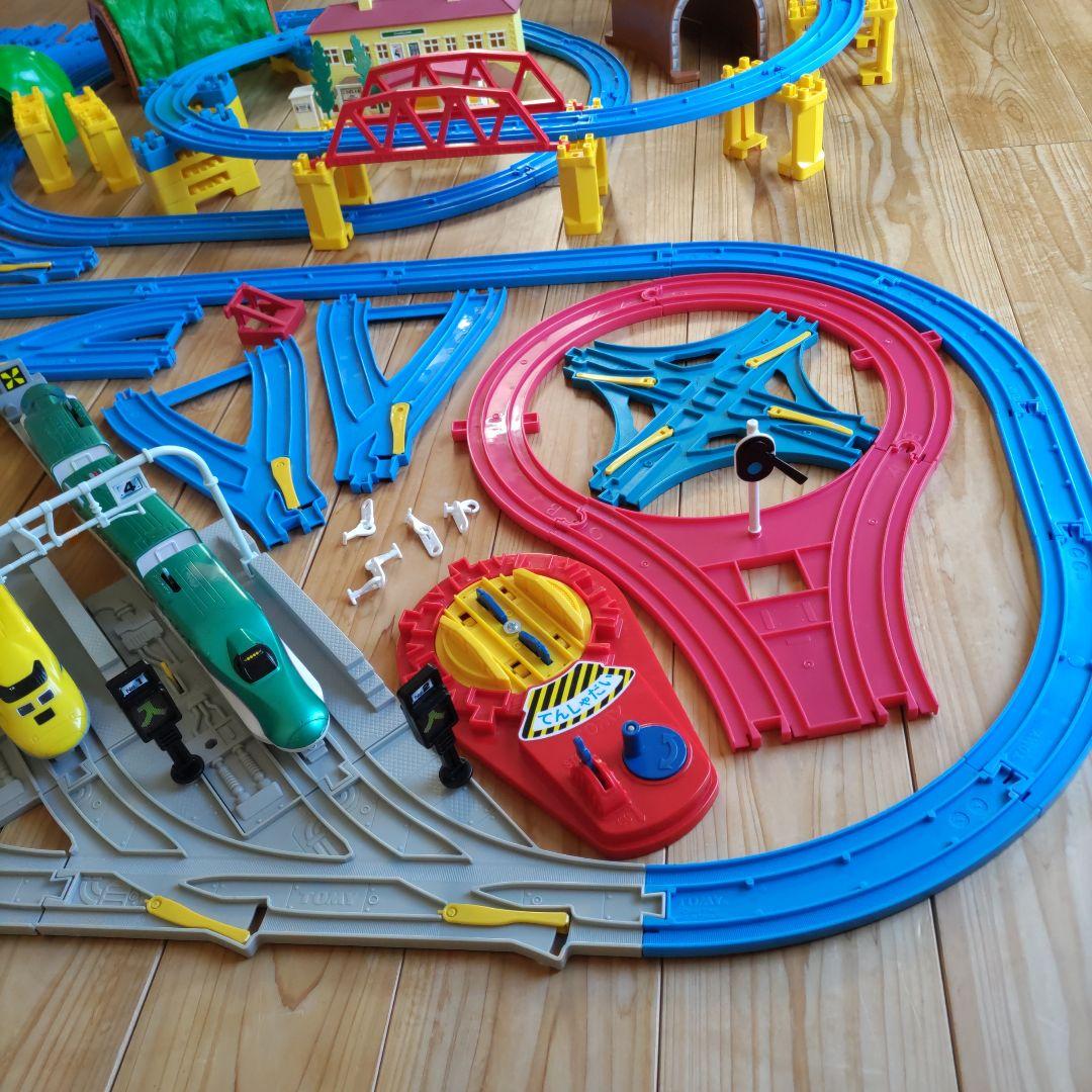 トミカ　プラレール　セット