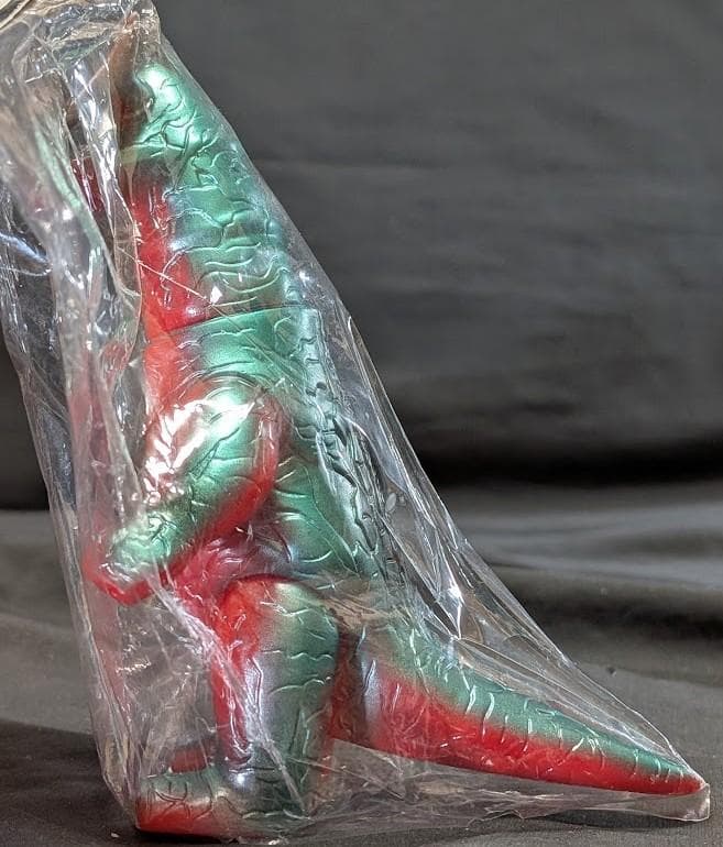 エレキング「ウルトラセブン」登場怪獣（ブルマァク復刻）ミドルサイズ ソフビ