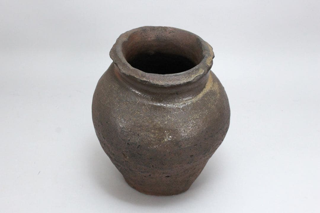 No5593 時代　壷　高さ24.5cm 常滑　備前　花器　陶磁器　送料無料