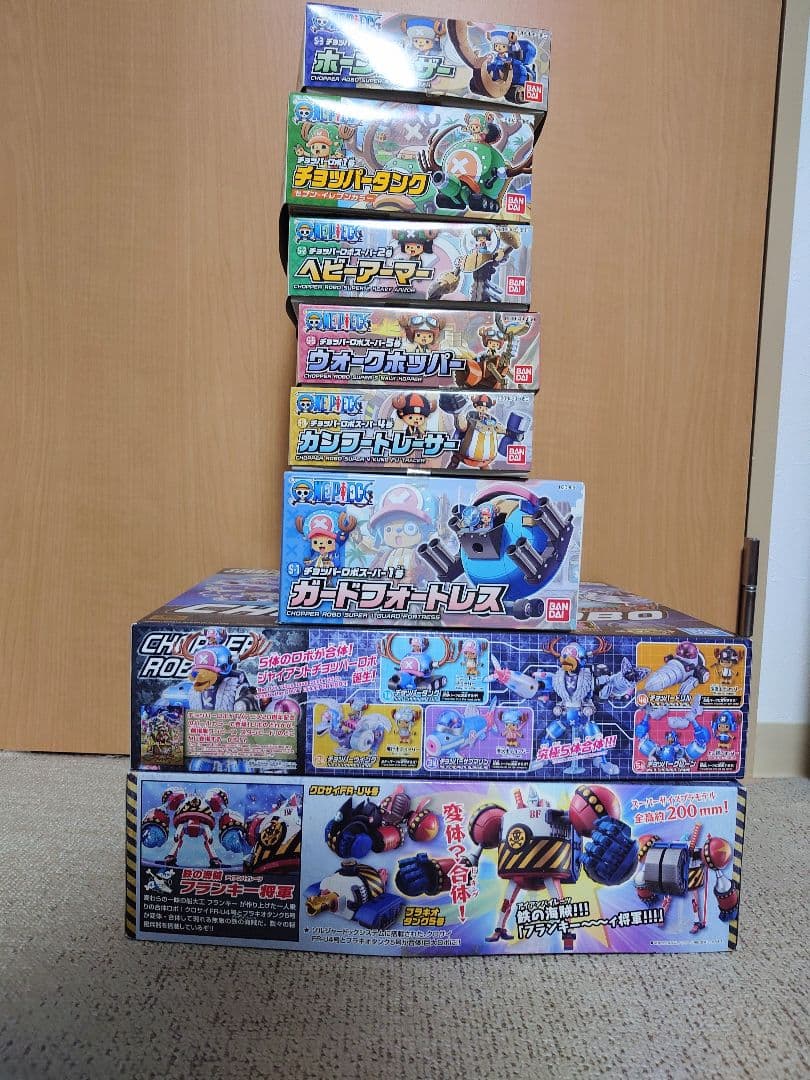 バンダイワンピースプラモデル６個＋２個(１つ組済１つ組み途中)大量セット⑰計８個