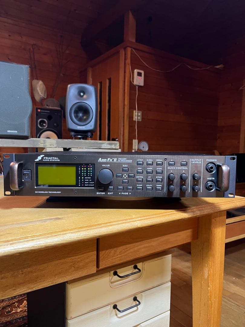 【箱あり・美品】Fractal Audio Systems Axe-Fx II