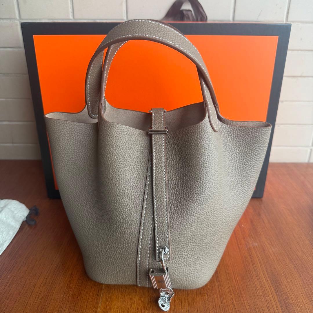 ベージュ レザートートバッグ ミニサイズ