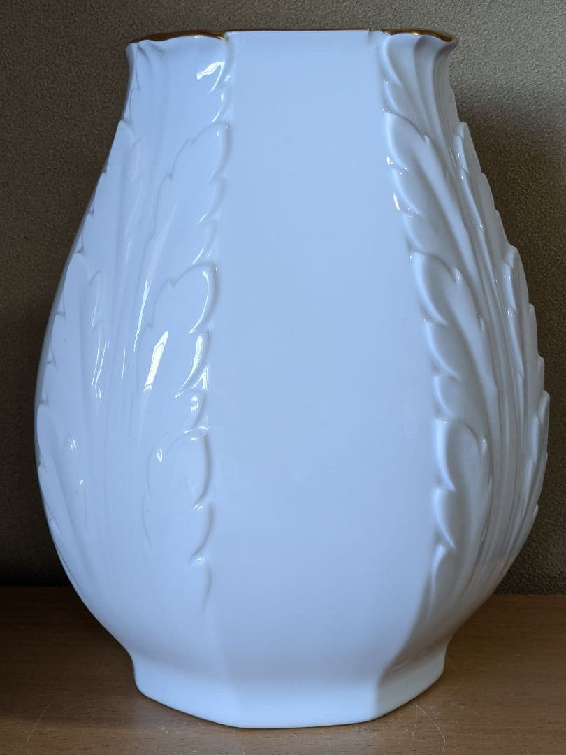 ♦希少！レア物 大倉陶園 ツメ印 オールド 白磁 壺 花瓶 珍物 珍品 骨董品