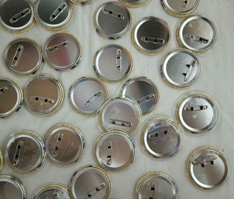 すとぷり　るぅと　缶バッチ　2022　spring 等身