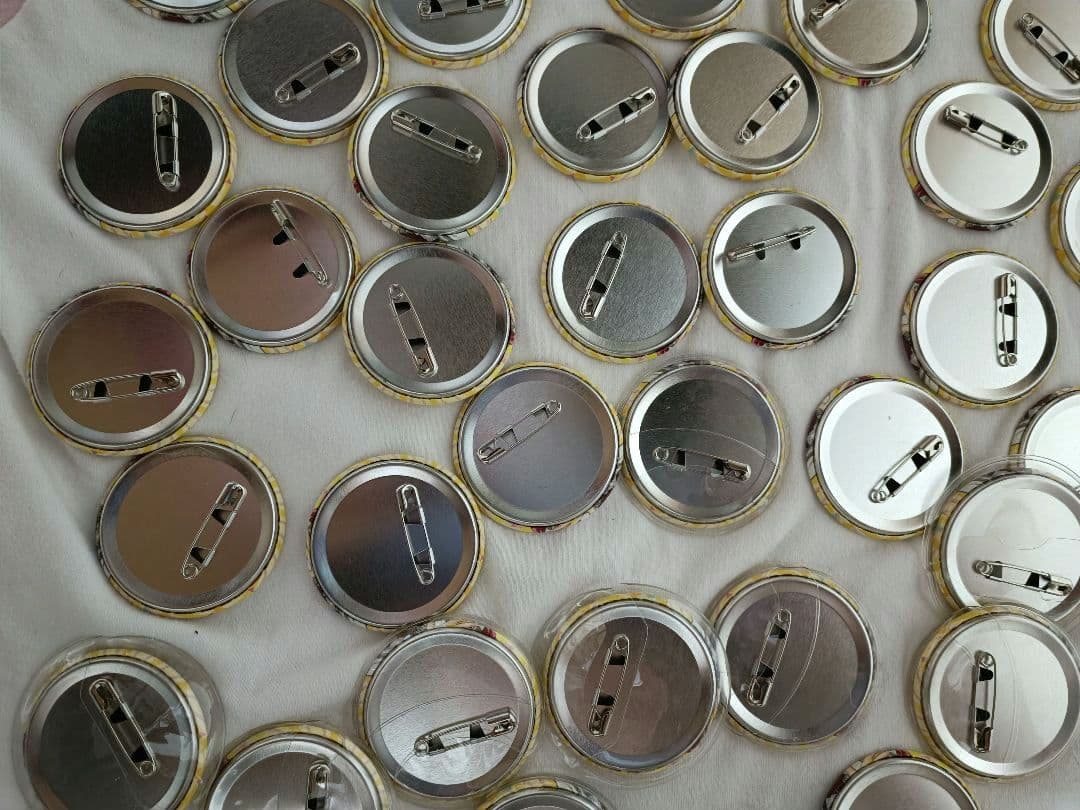 すとぷり　るぅと　缶バッチ　2022　spring 等身