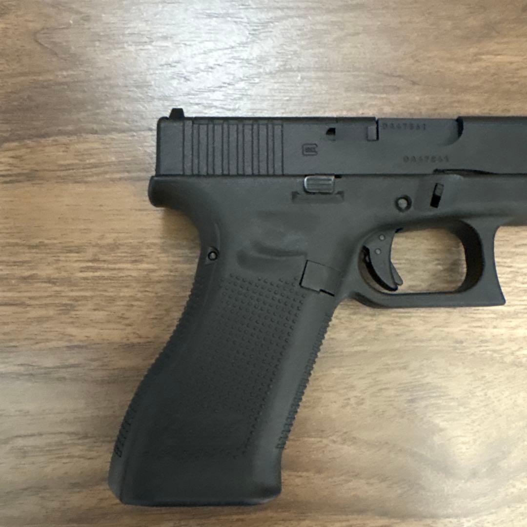 BATON Glock 17 Gen5 MOS 中古品