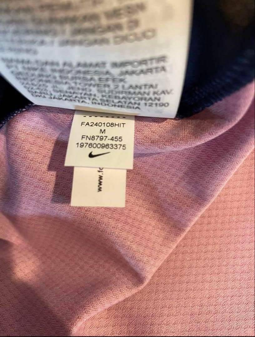 イニエスタ引退試合モデル　バルセロナ24-25 背番号8 正規品