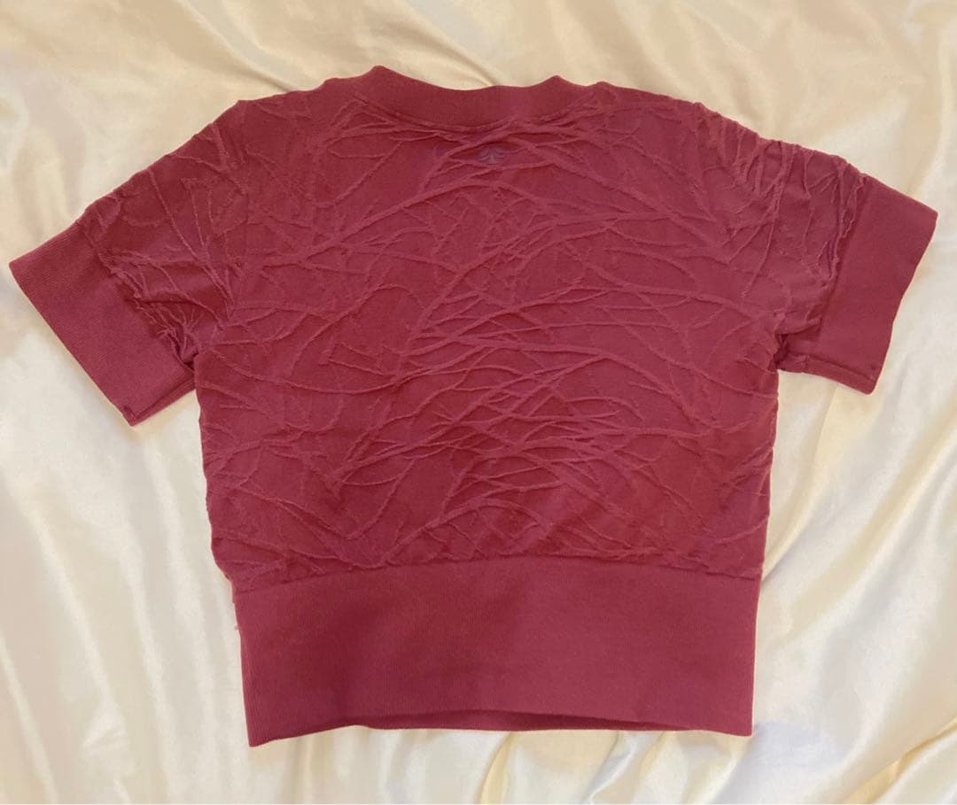 ジオメトリックショートスリーブトップス&レギンス　ピンク　XSサイズ