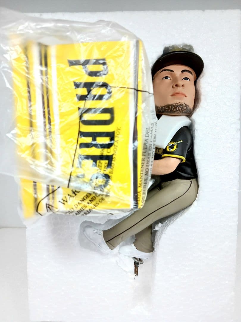 foco パドレス ダルビッシュ有 200勝記念 ボブルヘッド フィギュア