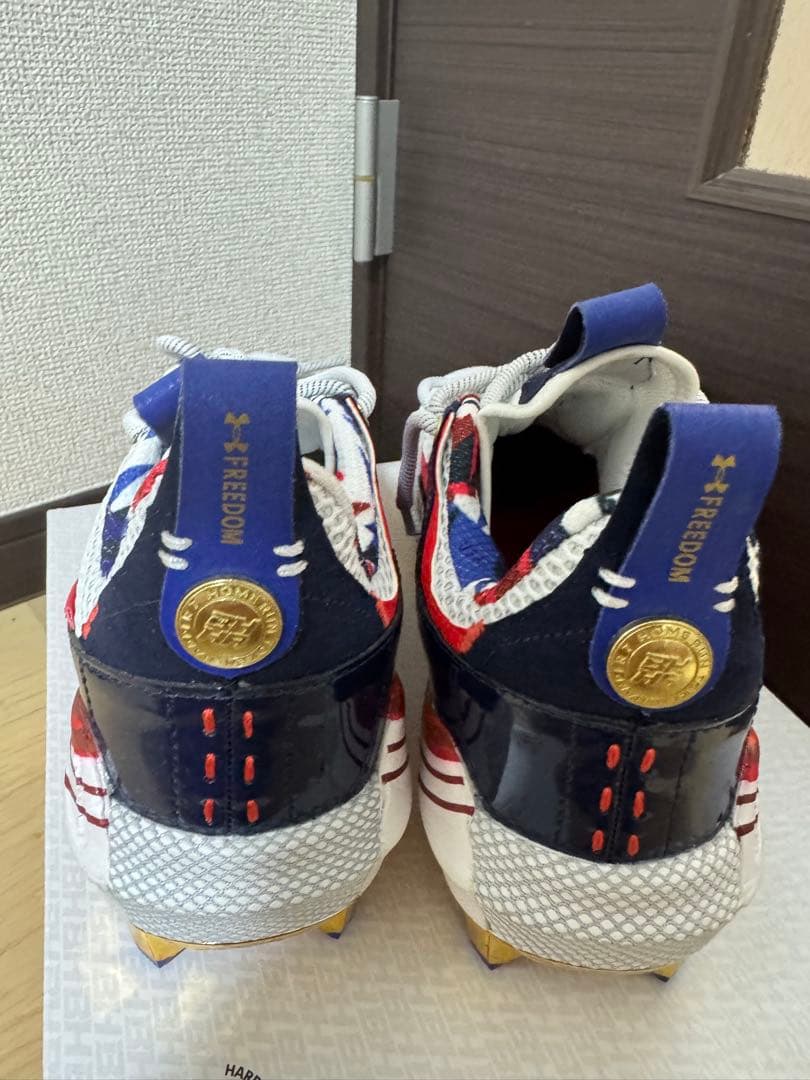 アンダーアーマー　スパイク