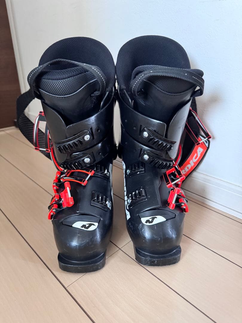 Nordica Dobermann GP70 スキーブーツ 23-23.5cm