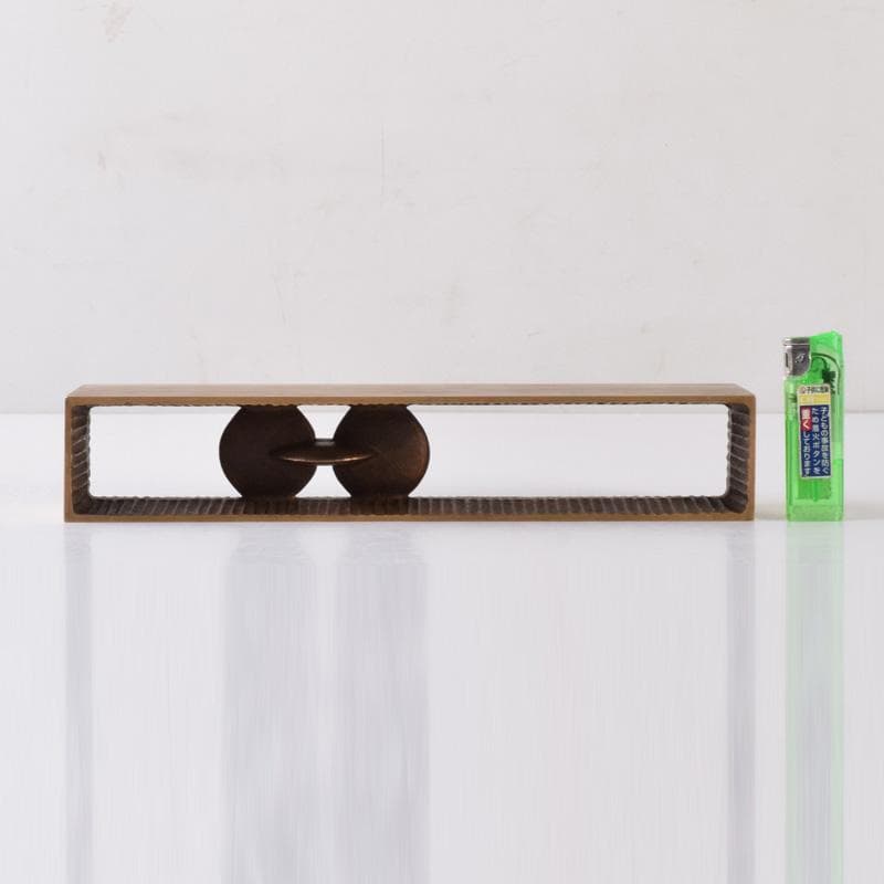 書道具　西村純一作　鋳銅　文鎮　銘「雫」　共箱　V　7339