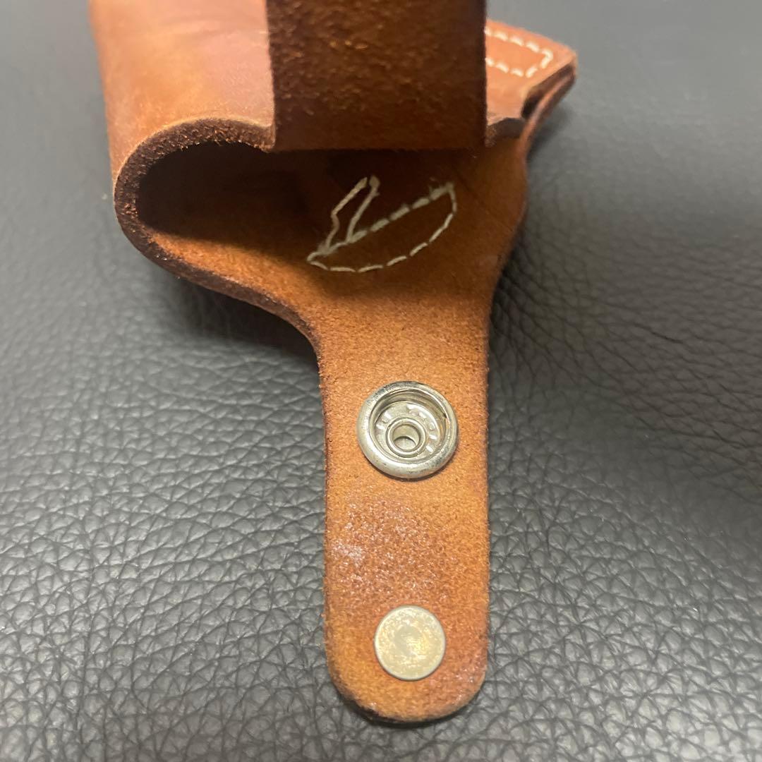 ブラウンレザー ホルスター スナップ付き