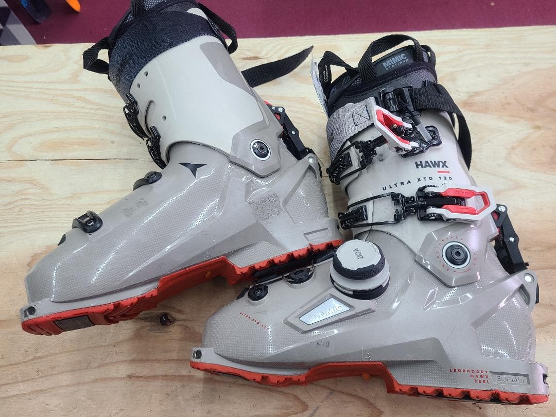 スキー 26-26.5 ATOMIC HAWX ULTRA XTD 130